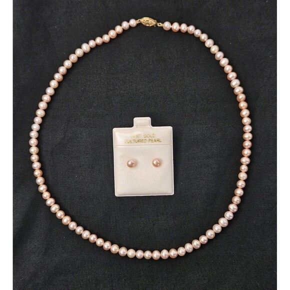 Jewelry - Vtg 5mm 14K Gold Clasp Pink Pearl 18" Necklace W/ Cultured Pearl Earrings